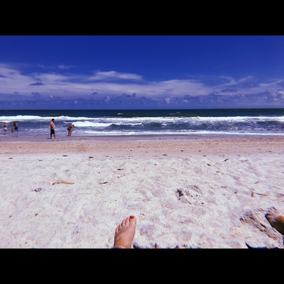 Meet your Posher, Gwyneth - Picture 1 of 1